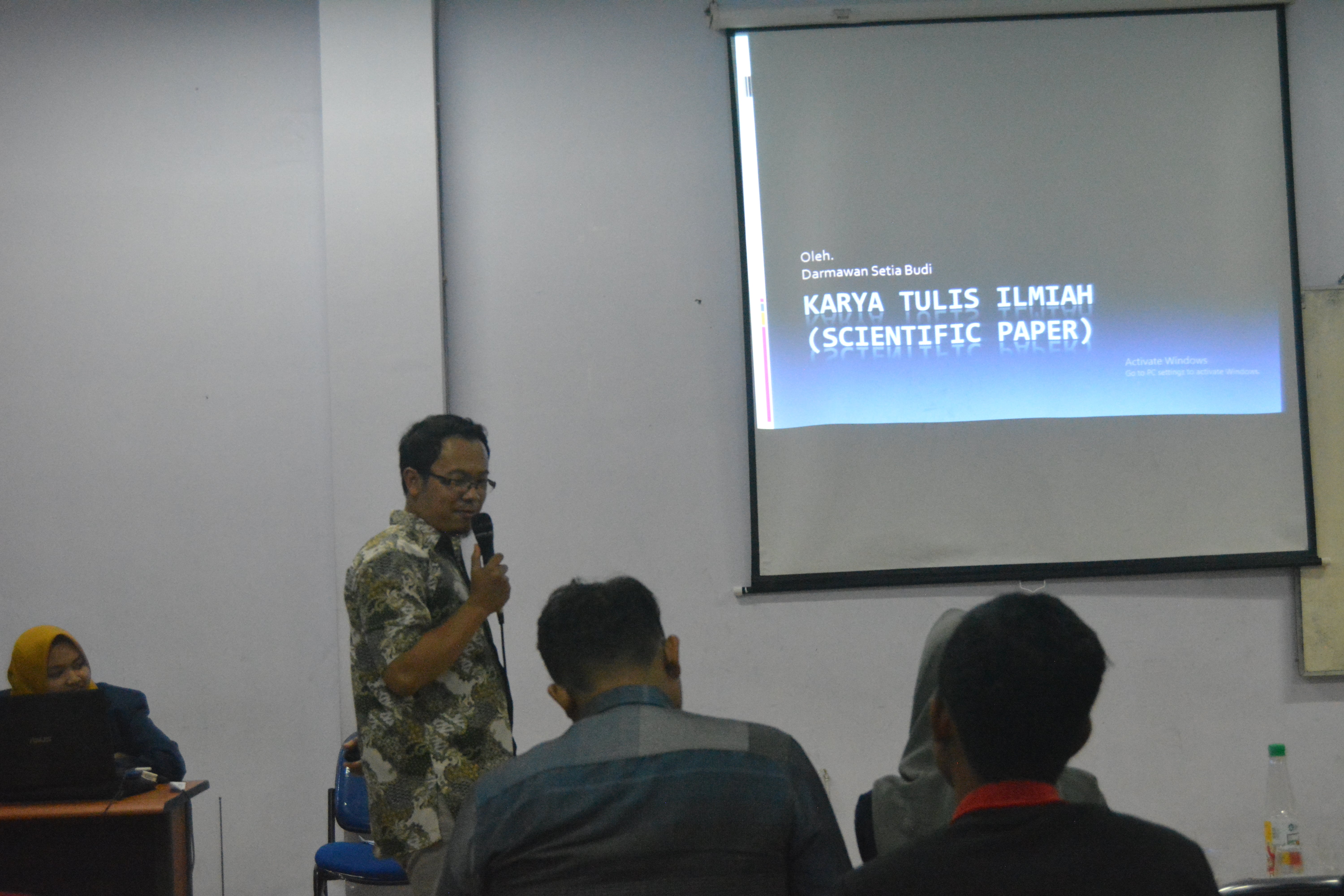 Read more about the article FPK Banyuwangi Improves Quality of PKM with BBM-KTI