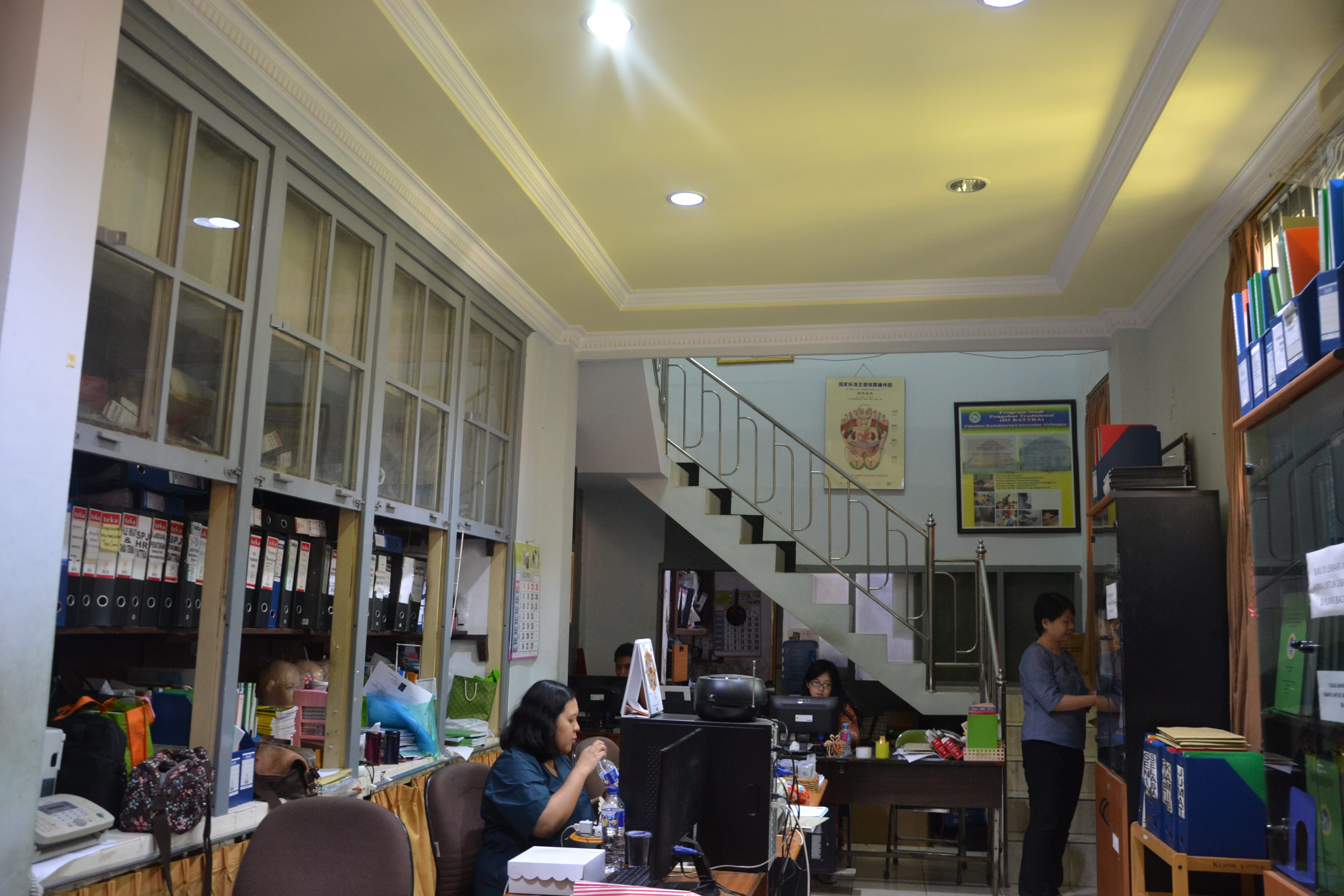 Lecturers’ office in Traditional Medicine Program Universitas Airlangga. (Photo: Fariz IR)