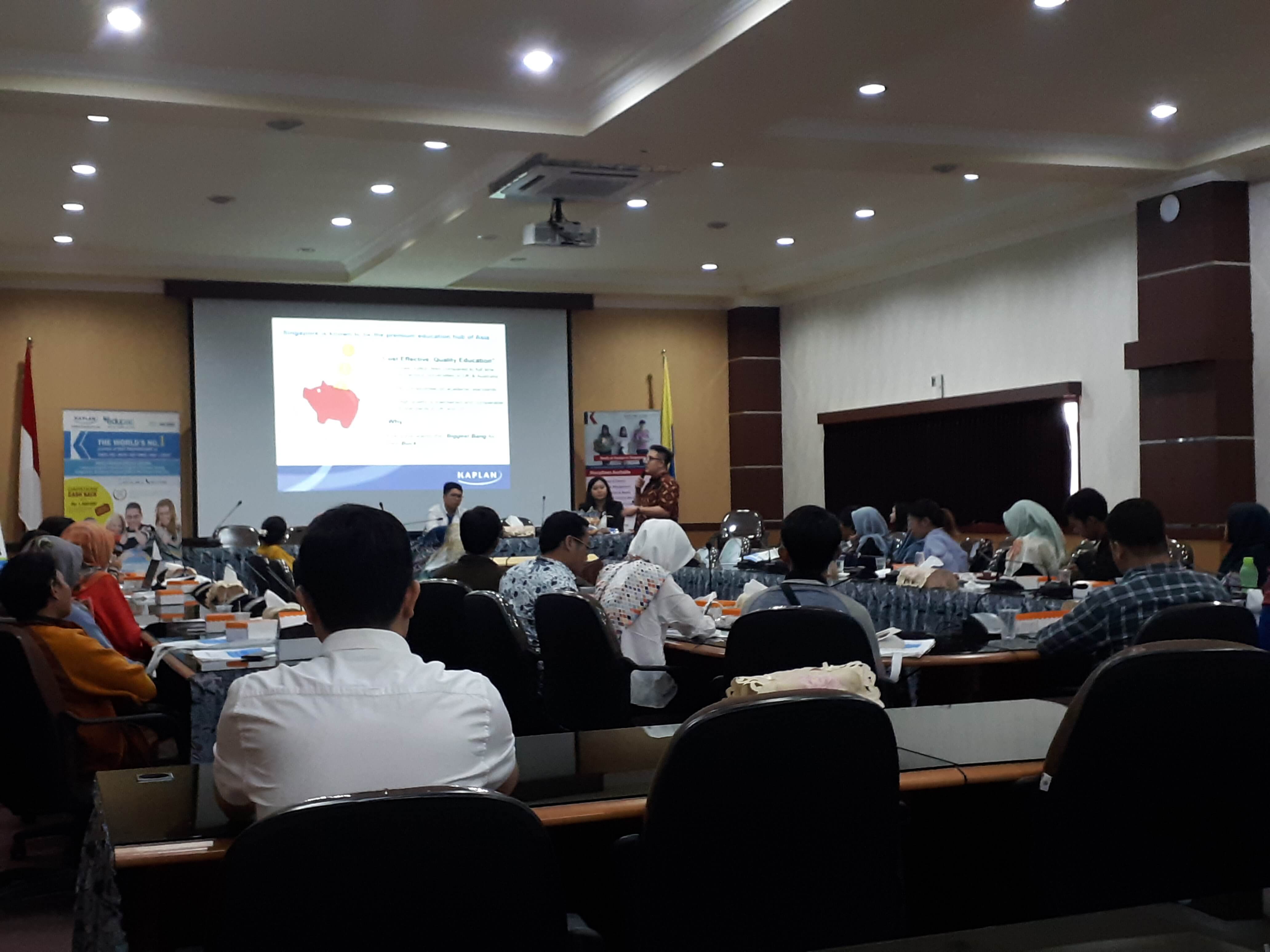 INFO Session with Kaplan Edupac. (Photo: Muhammad Wildan Suyuti)