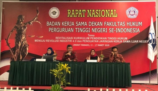 Read more about the article FH UNAIR Jadi Rujukan Se-Indonesia Soal Strategi Berjejaring