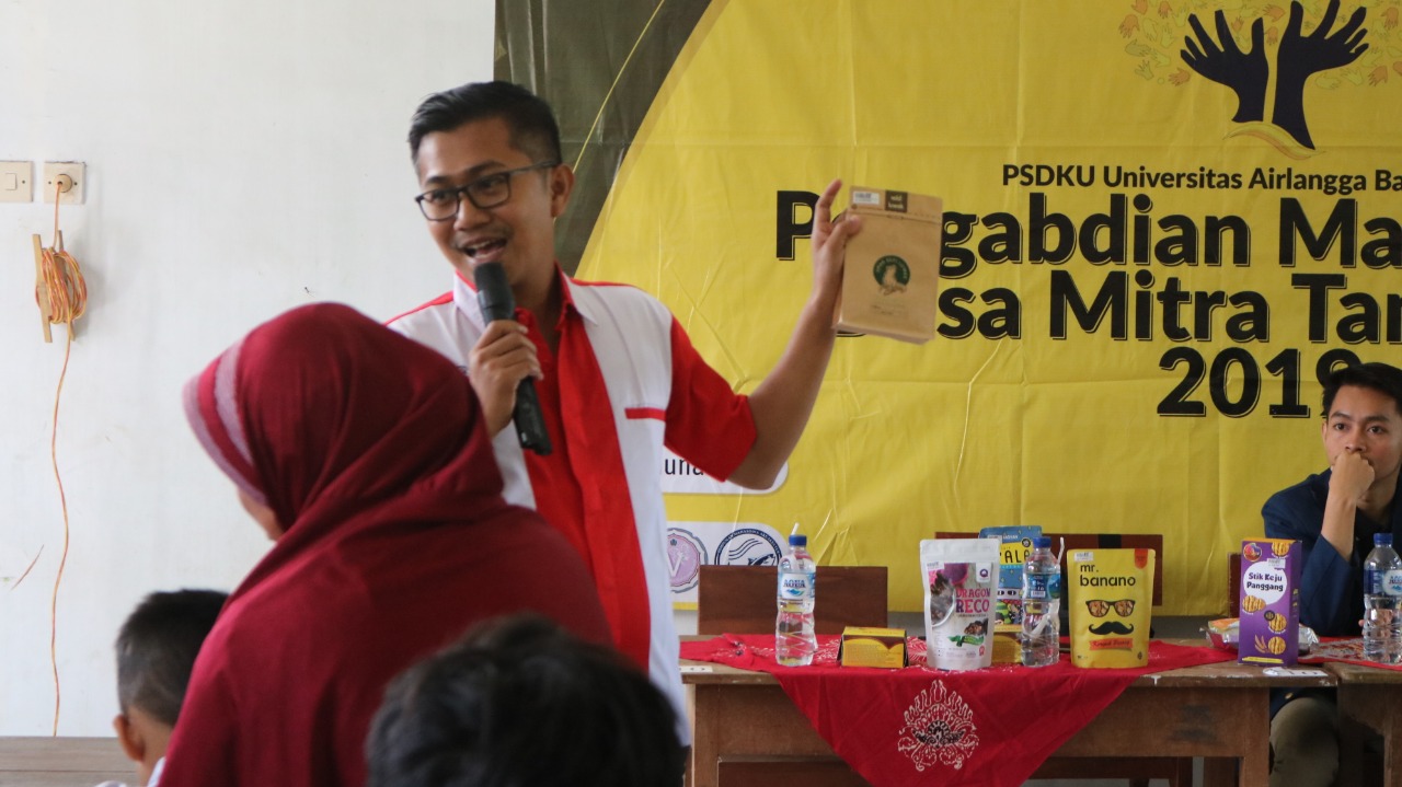Read more about the article PSDKU UNAIR Provides Packaging and Marketing Training