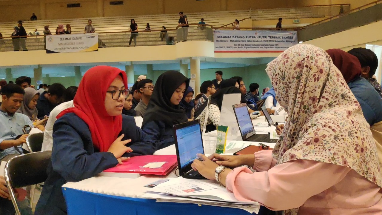 Read more about the article Pendaftaran Jalur Vokasi dan Alih Jenis Gelombang II Dibuka, UNAIR Akan Terima 600 Mahasiswa