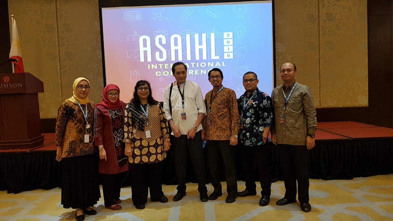 Read more about the article UNAIR Academic Senate Delegates Attend 2019 ASAIHL Conference