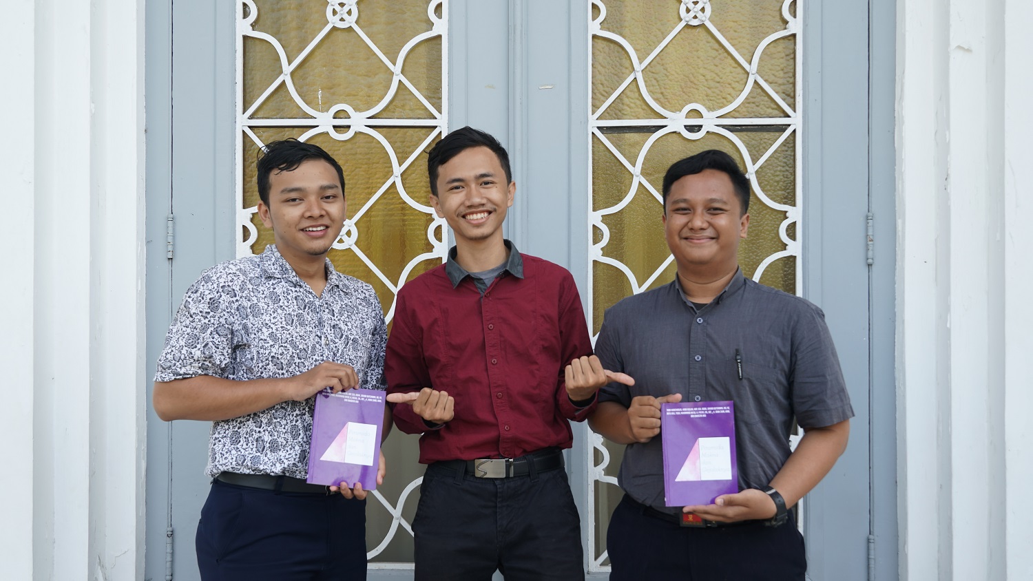 Read more about the article Sibuk Kuliah Tak Halangi Mahasiswa Kedokteran UNAIR Susun Buku Fiksi