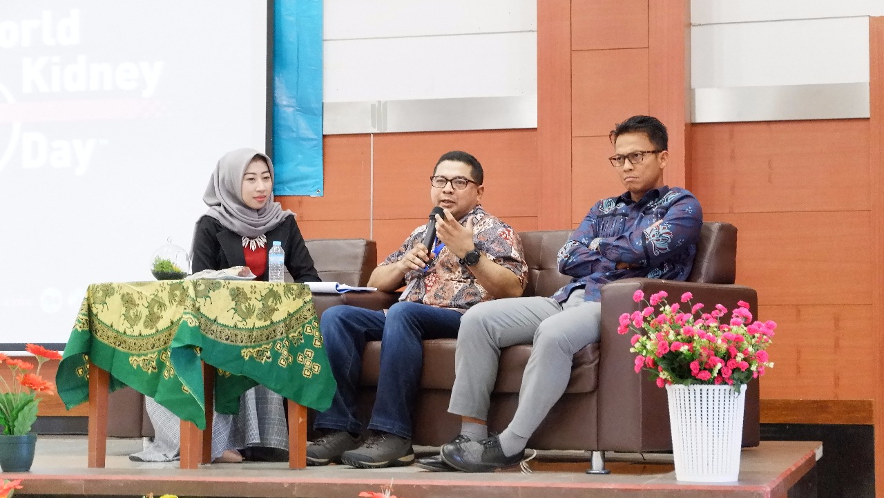 Read more about the article Peduli Ginjal dengan Jaga Lifestyle, RS UNAIR Adakan Health Talk