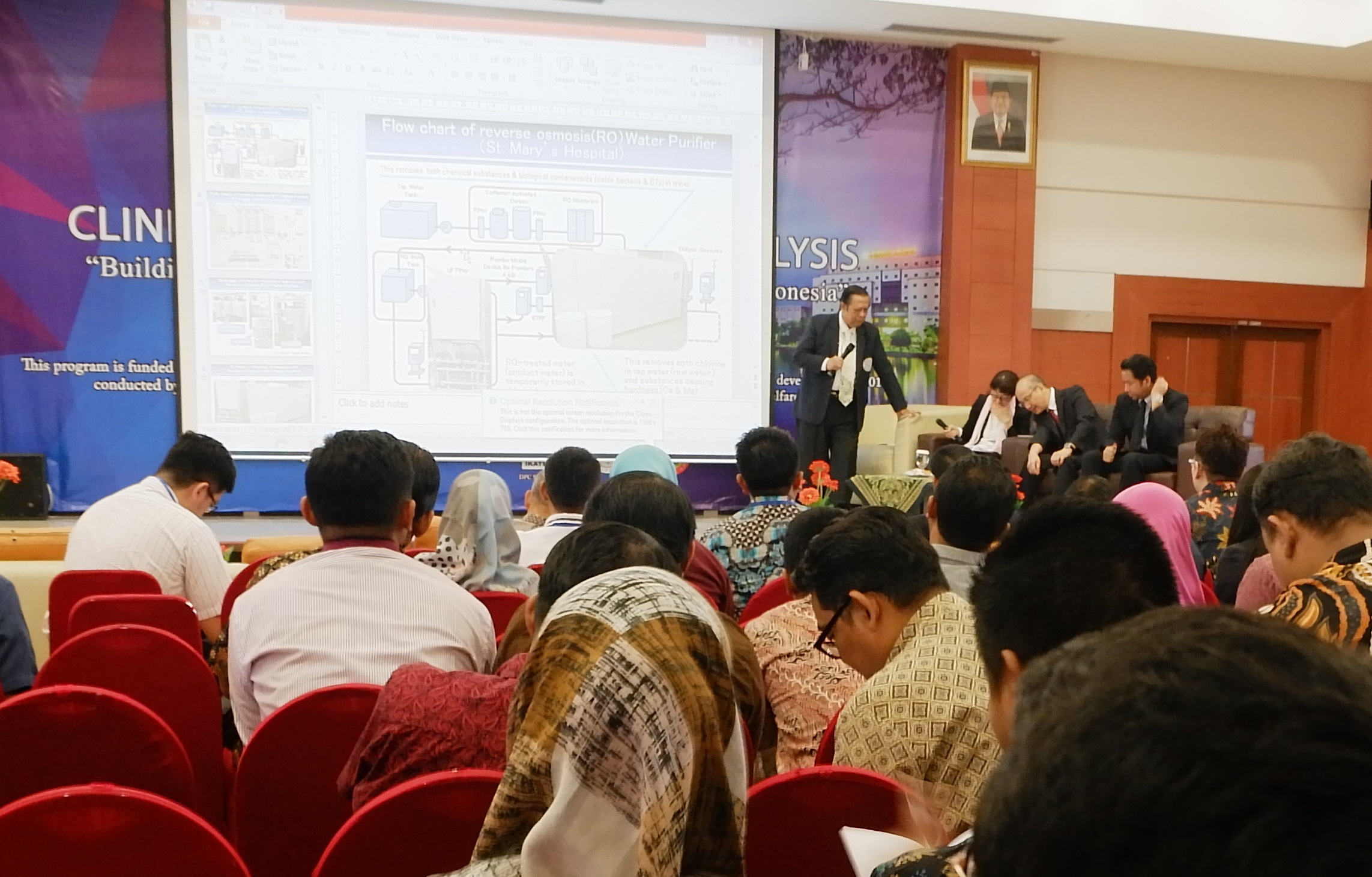 Read more about the article Tambah Wawasan Teknisi Rumah Sakit Tentang Teknik Hemodialisis