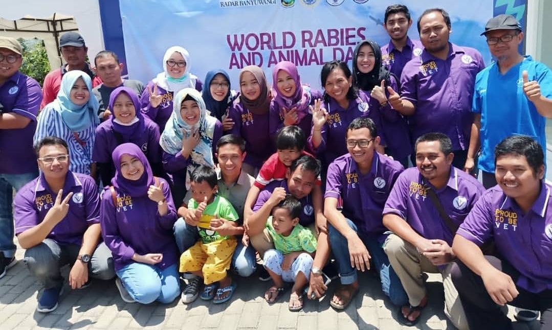 Read more about the article Pengmas Dosen FKH UNAIR Banyuwangi Ajak Masyarakat Wujudkan Animal Welfare
