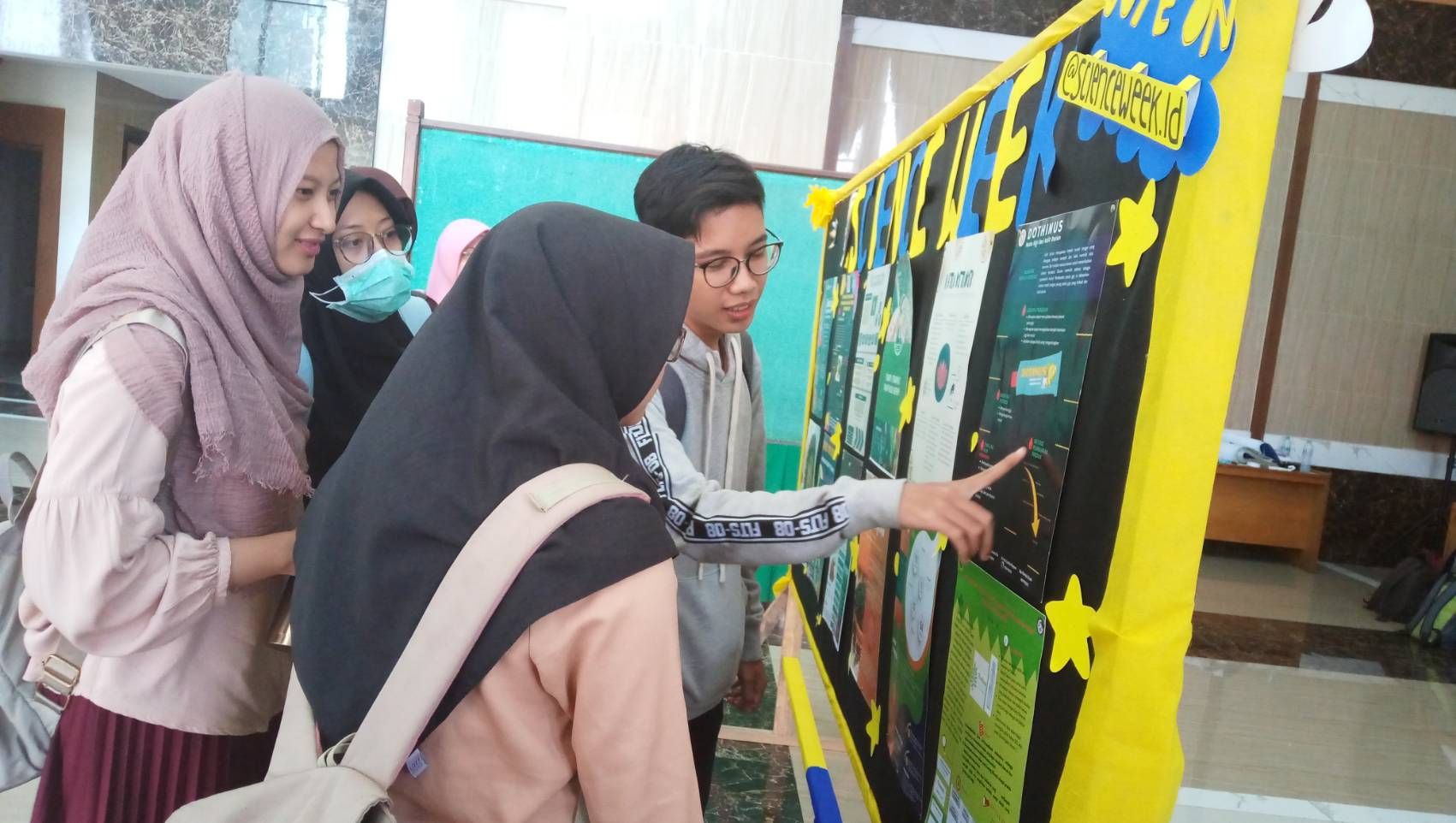 Read more about the article Latih Mahasiswa Baru Tulis PKM, FF UNAIR Adakan Science Week