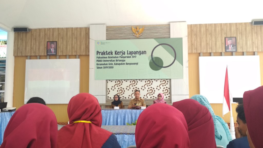 Read more about the article Camat Licin Apresiasi Kegiatan PKL Mahasiswa FKM UNAIR Banyuwangi