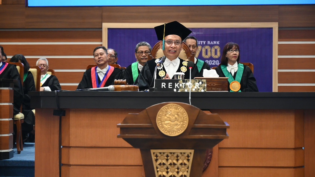 Read more about the article Rektor Dorong Mahasiswa Baru Miliki Kemampuan Lintas Keilmuan