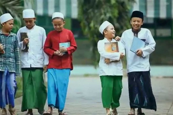 Read more about the article Perspective of oral health commitment and behavior among Islamic boarding school students based on Theory of Planned Behavior
