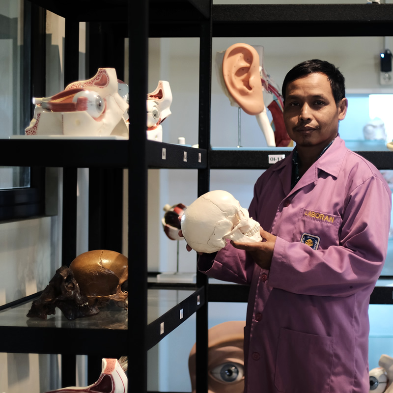 Read more about the article Bahaya Formaldehid di Laboratorium Anatomi