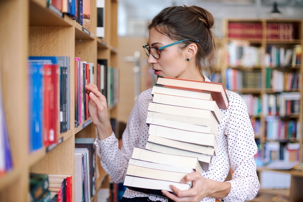 Read more about the article Korelasi Antara Jurusan Perpustakaan dan Ilmu Informasi UNAIR pada Artikel Scopus sebagai Syarat Baru Perguruan Tinggi
