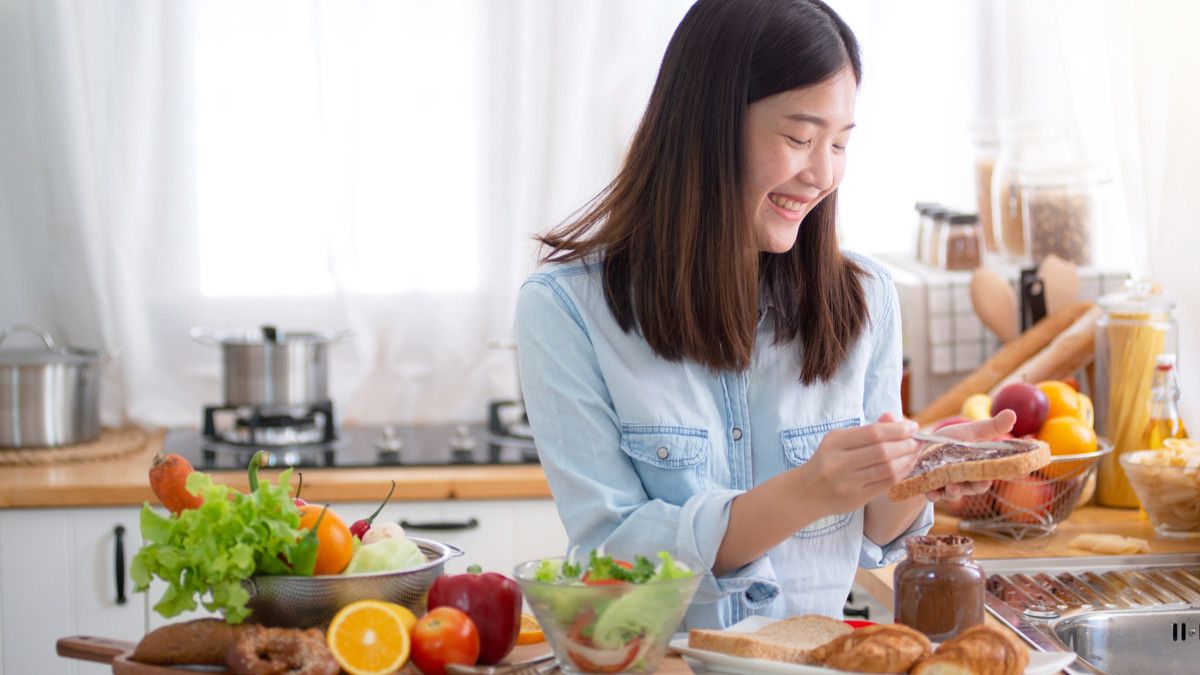 Read more about the article Pentingnya Perilaku Diet Sehat bagi Remaja Putri untuk Mendapatkan Bentuk Tubuh Ideal
