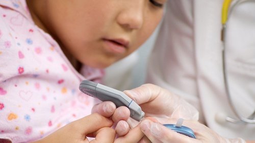 Read more about the article Diabetes Melitus Pada Anak: Mitos atau Fakta?