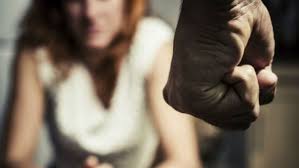 Read more about the article Perlawanan Perempuan Korban Kekerasan dalam Keluarga Dual Career