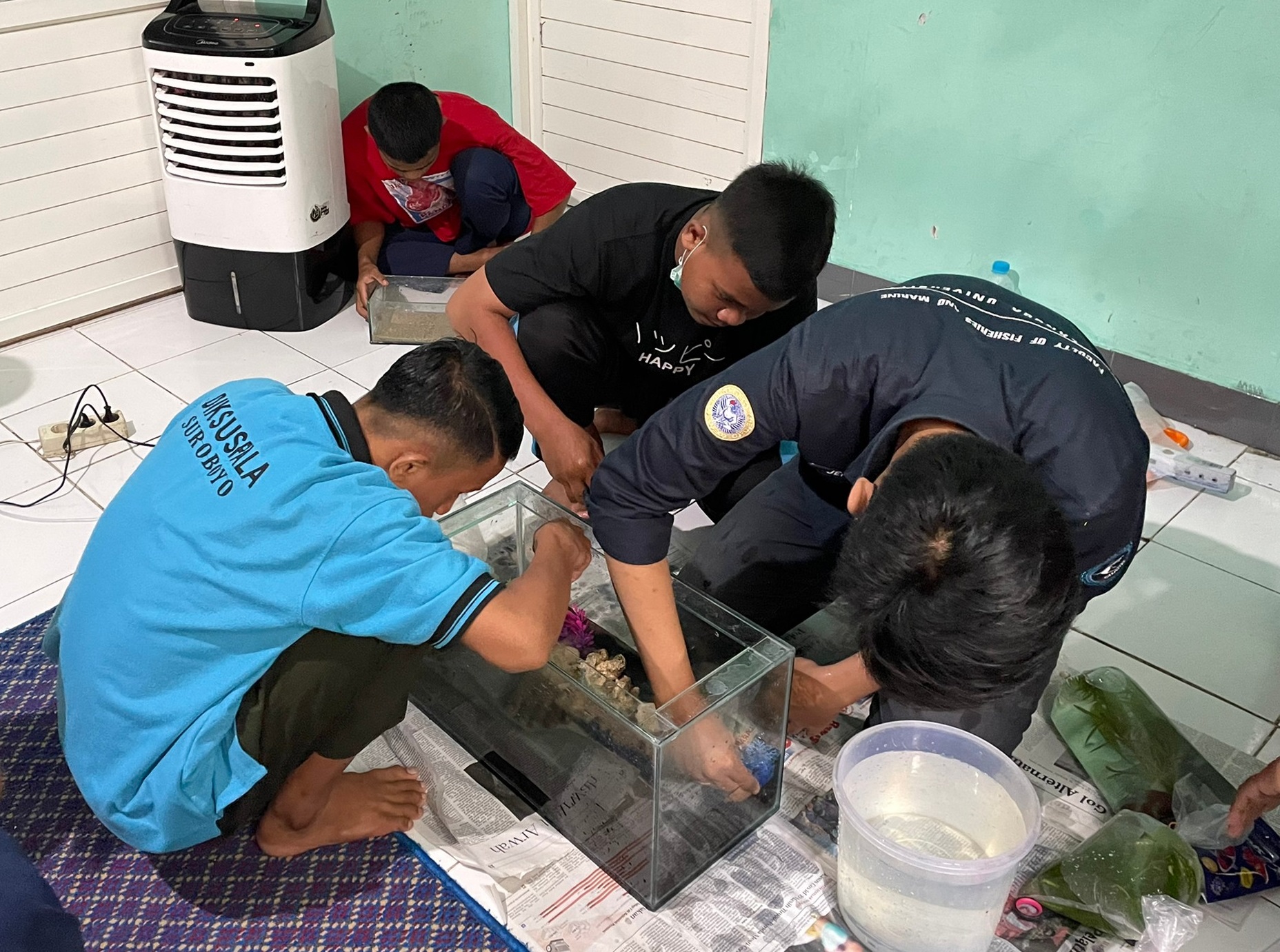 Read more about the article KKN Semampir Ajak Anak-Anak Berkreasi Membuat Aquascape