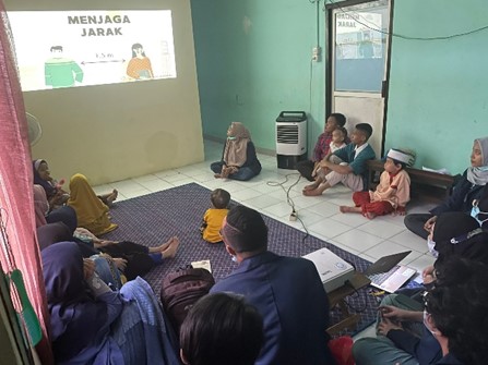 Read more about the article Tim KKN UNAIR Bantu Tingkatkan Pengetahuan Kesehatan di Panti Asuhan Muhammadiyah Semampir Surabaya