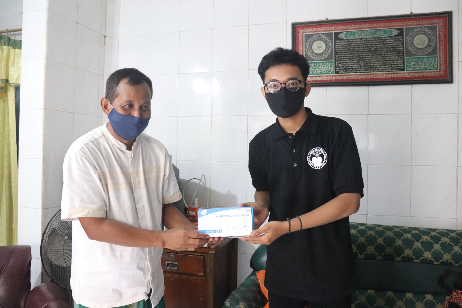 Read more about the article UNAIR Alumnus invites youth to fight Hepatitis B and Covid-19 pandemic through Kabonara Ambassador