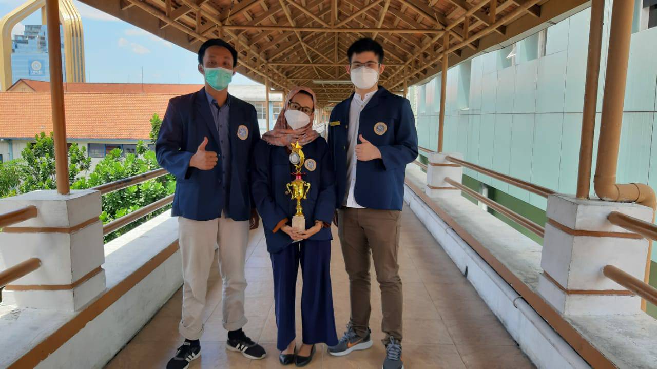 Read more about the article Three Faculty of Medicine students win International Olympiad RESPIQUIZ