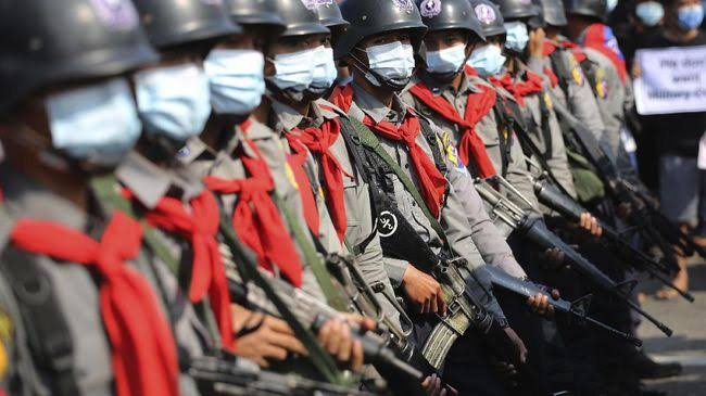 Read more about the article Pakar HI UNAIR: Rezim Militer Berpotensi Menjadi Masa Depan Myanmar