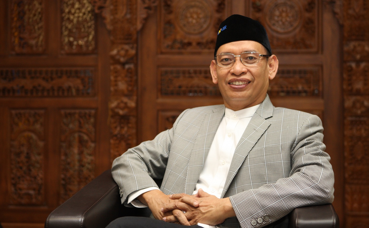 Read more about the article Rektor Sampaikan 7 Pesan pada Kongres X IKA-UA