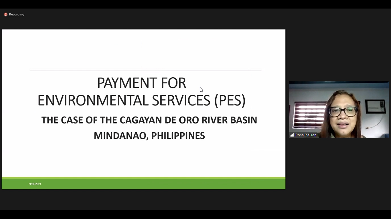 Read more about the article Kuliah Tamu FEB UNAIR Bahas Penggunaan Contingent Valuation Method dalam Payment for Environmental Services