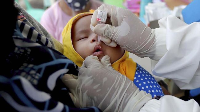 Read more about the article Apakah Anak Perlu Imunisasi Lengkap untuk Mencegah Kejadian Diptheri?