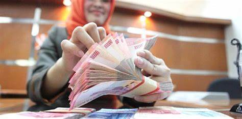 Read more about the article Faktor-Faktor yang Mempengaruhi Pendapatan Usaha Bank Umum Syariah